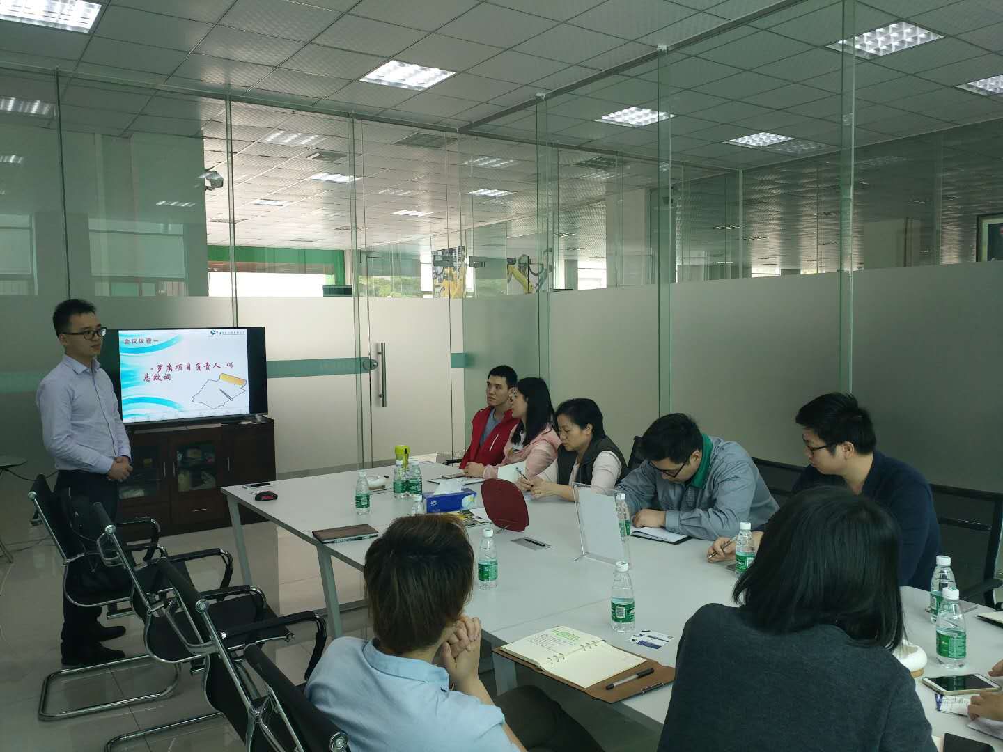 祝贺罗庚机器人签约爱游戏手机版官方网站-爱游戏(中国)ERP
